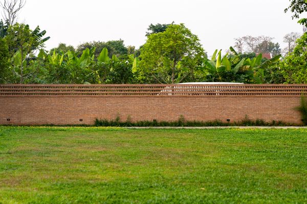 Brick Fence Installation in Hamburg